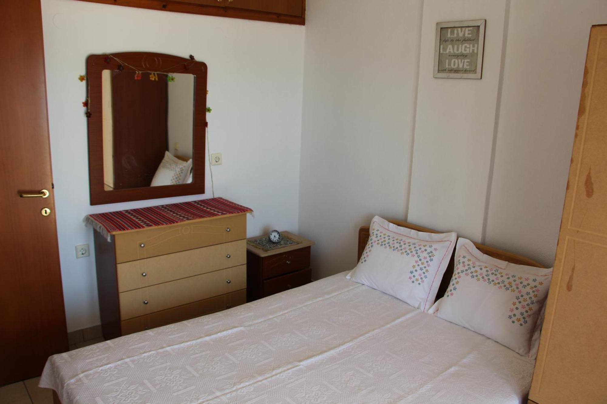 Matina'S Apartments Prínos Kamer foto